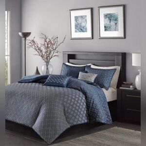 Madison Park Morris Navy 6 Piece Duvet Cover Set Queen/Full